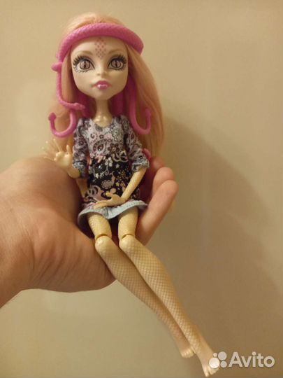 Кукла Монстер Хай,Вайперин Горгон