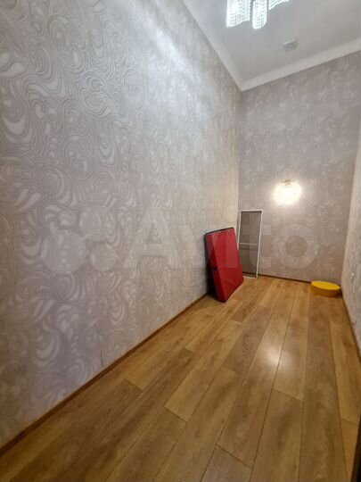2-к. квартира, 52 м², 1/2 эт.