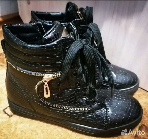 Ботинки зимние для девочки 34 новые