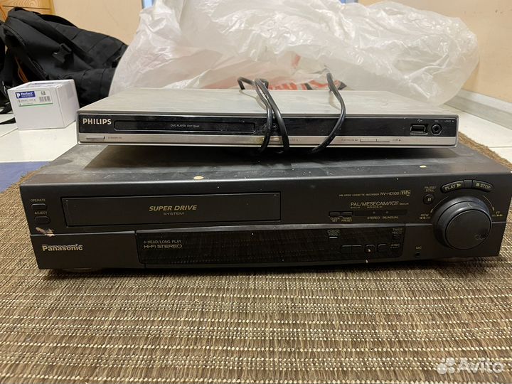 Видеомагнитофон panasonic