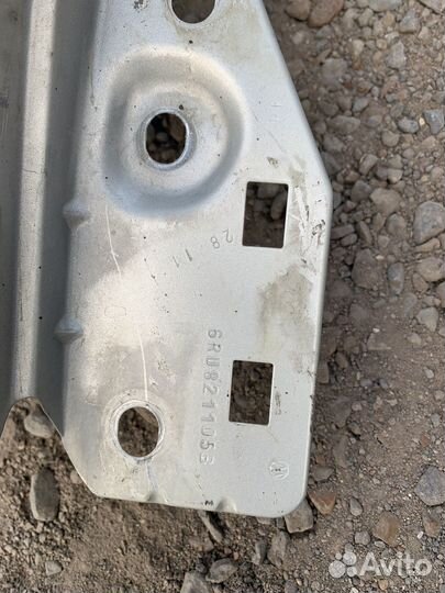 Крыло переднее левое на поло седан