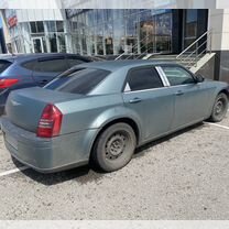 Chrysler 300C 2.7 AT, 2005, 190 000 км, с пробегом, цена 600 000 руб.