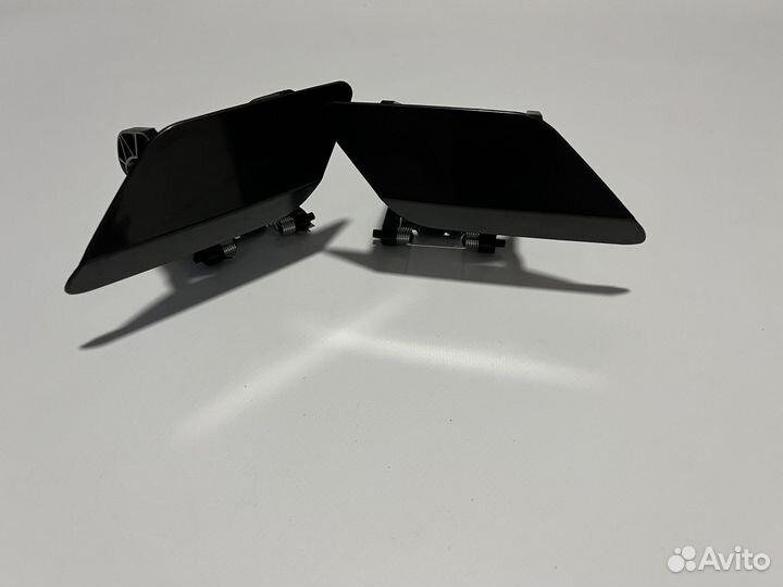 Заглушки форсунок омывателей фар Mercedes W212 нов