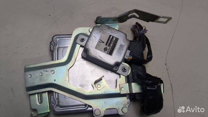 Блок управления двигателем Infiniti EX35