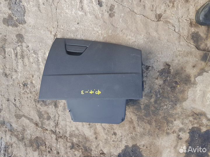 Бардачок форд фокус 3