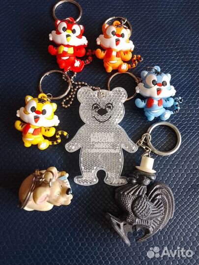 Брелоки и магнитики