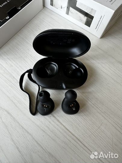 Беспроводные наушники Bang&Olufsen Beoplay E8