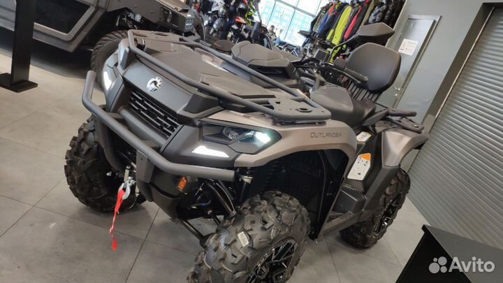 Квадроцикл BRP Can-Am Outlander MAX XT 700