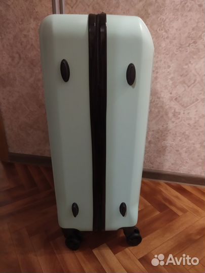 Чемодан новый Ridberg