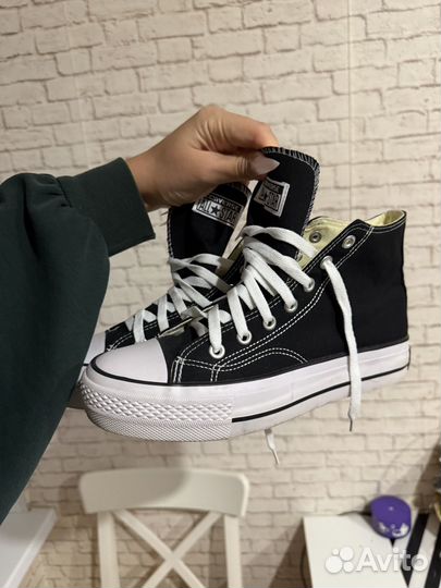 Сет обуви кроссовок женский 41