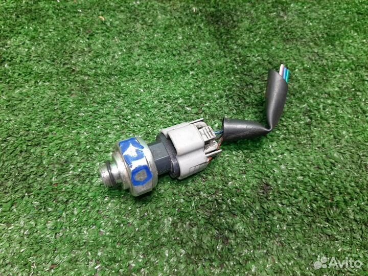 Датчик давления кондиционера Subaru Legacy/ Outba