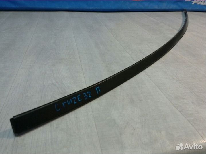 Молдинг крыши правый Chevrolet Cruze 1.6 F16D3