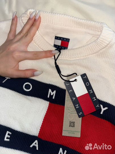 Tommy hilfiger свитер женский