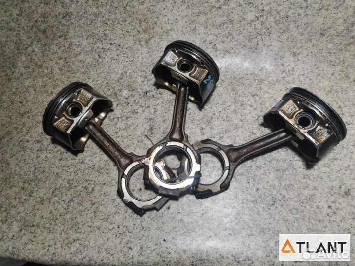 Поршень nissan elgrand