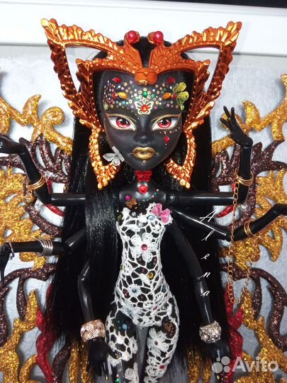 Ооак псевдо Monster High Вайдона