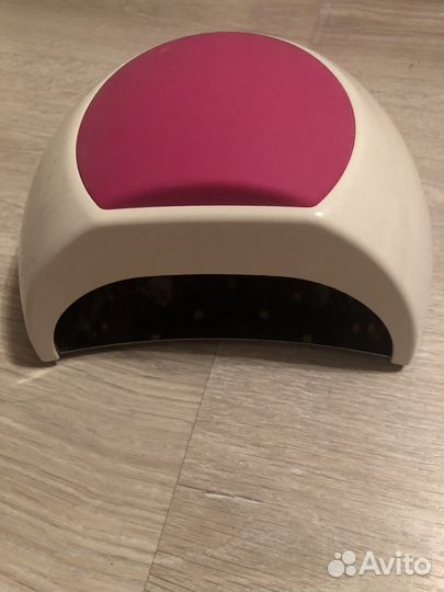 Лампа для ногтей