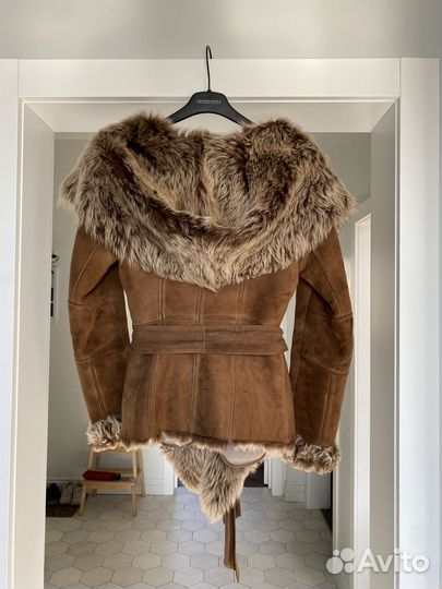 Дубленка женская натуральная 44