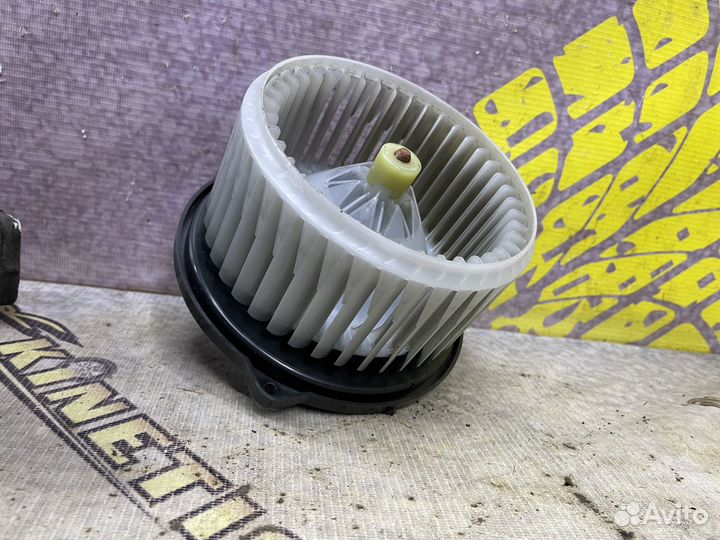 Моторчик заднего отопителя Alphard Альфард 2004