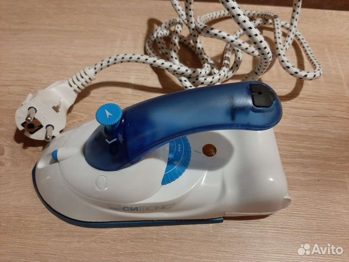 Мини утюг Clatronic
