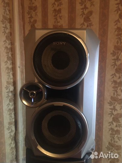 Музыкальный центр sony