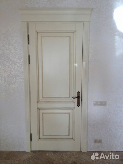 Двери массив