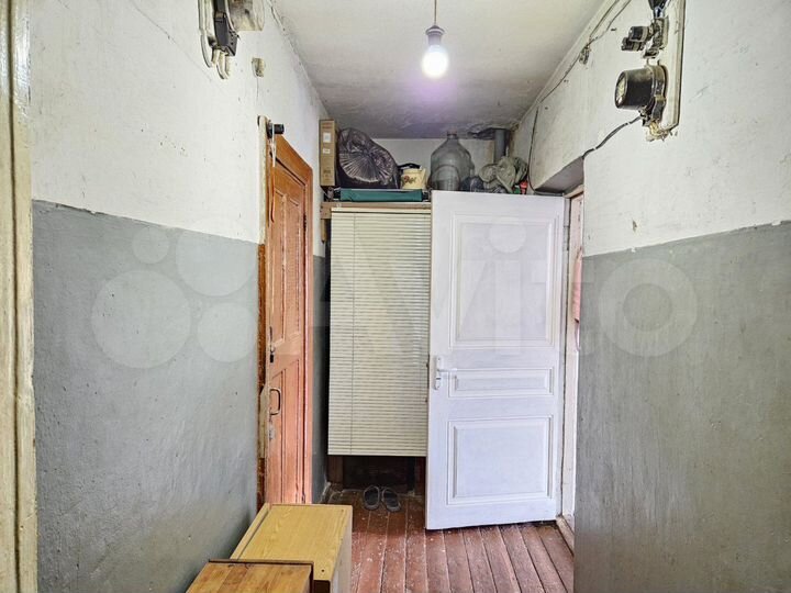 Комната 17 м² в 6-к., 3/3 эт.