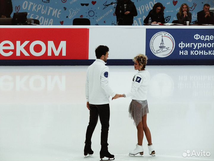 Тренер по фигурному катанию