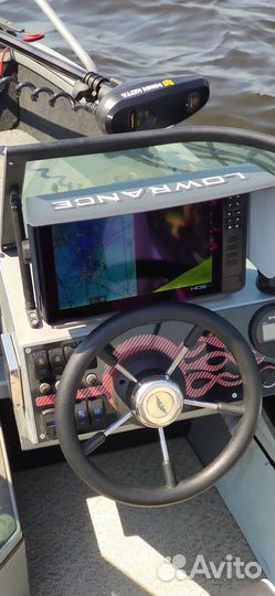 Козырек для lowrance HDS 12 Live