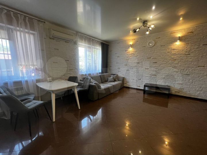 Коттедж 68 м² на участке 4 сот.