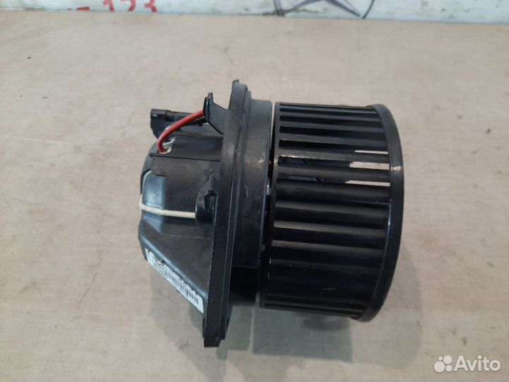 Мотор печки Mini Countryman R60 N16B16A 2012