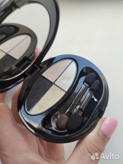 Тени для век Shiseido