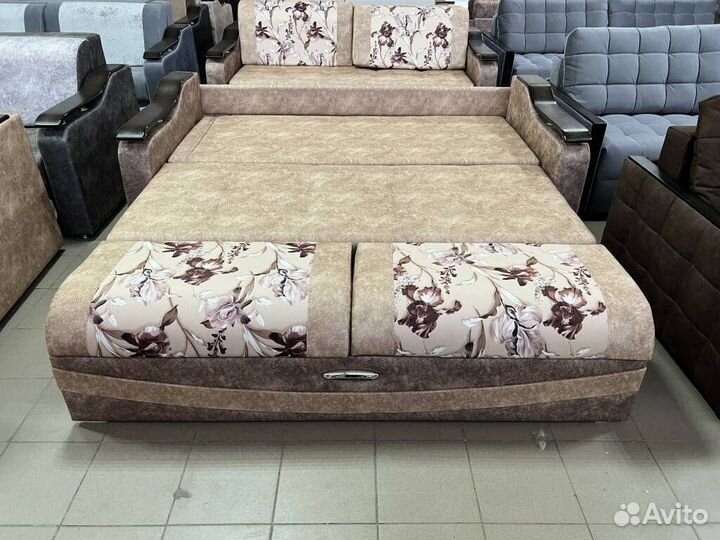 Диван прямой Лидер