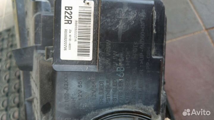 Фара Kia Ceed правая