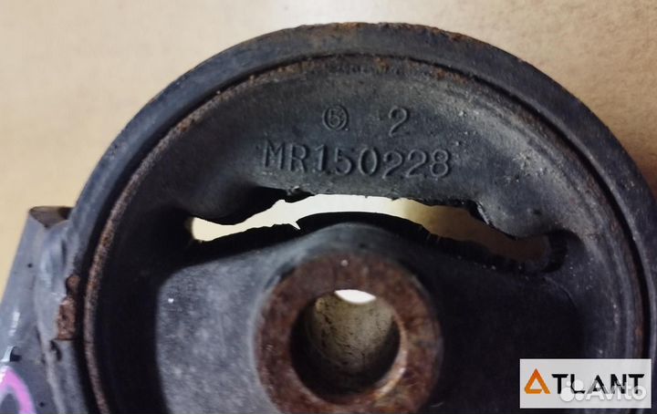 Подушка двигателя mitsubishi pajero junior