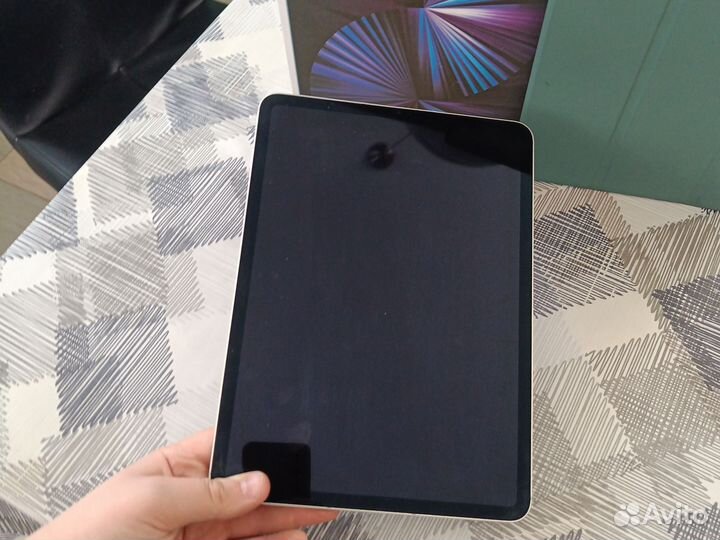 Apple iPad 11 pro 2021 M1 WiFi + Cellular 256 гб