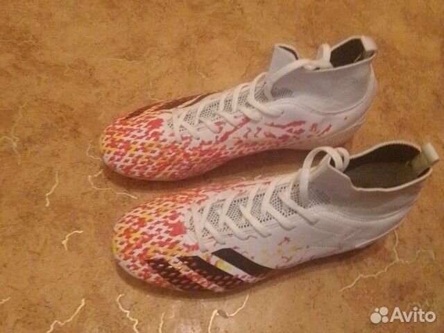Футбольные бутсы 42 размер adidas predator