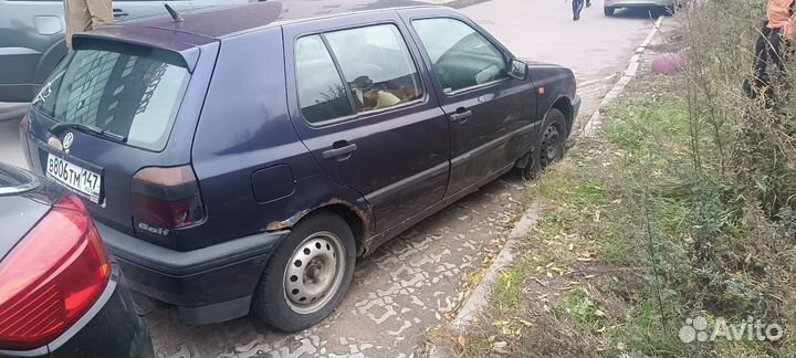 Volkswagen golf 3 в разбор на запчасти