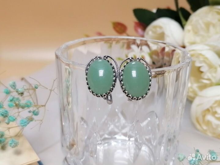 Серьги бижутерия с нефритом