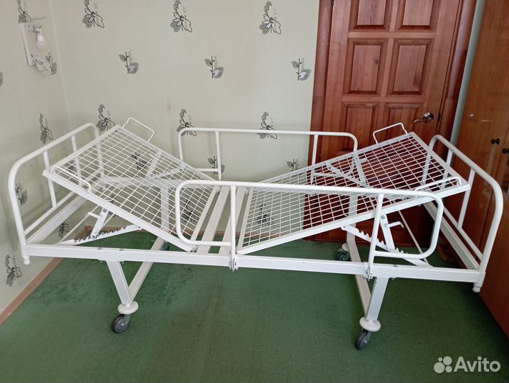 Кровать медицинская функциональная двухсекционная