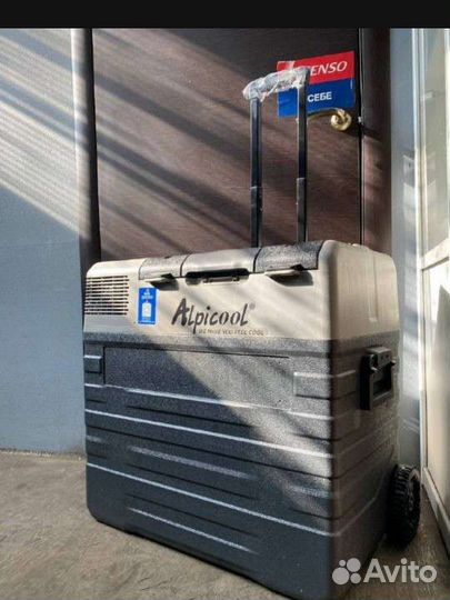 Компрессорный автохолодильник alpicool cx50 л