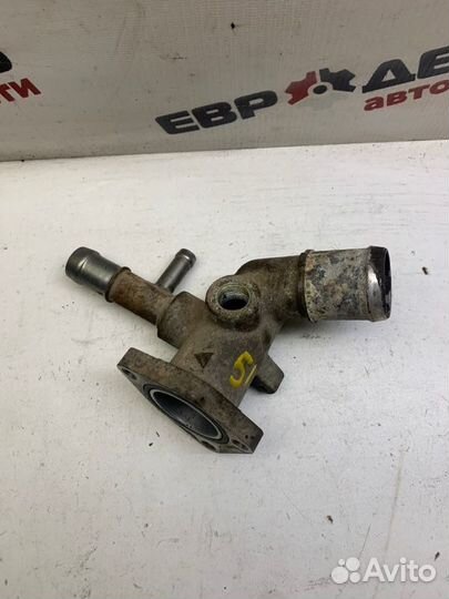 Корпус термостата Hyundai Solaris седан 1.4 G4FA