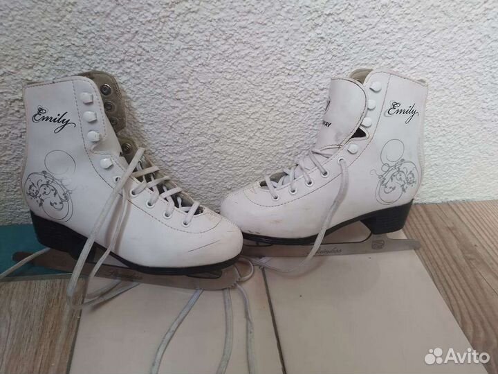 Коньки фигурные