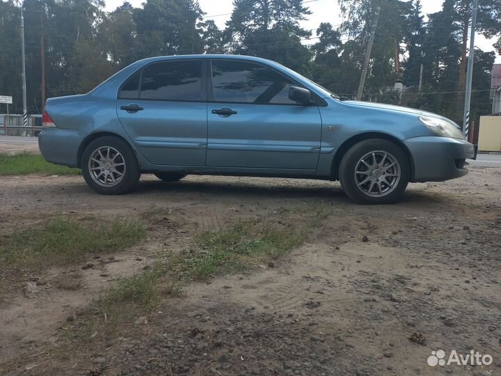 Mitsubishi Lancer 1.3 МТ, 2006, 271 500 км
