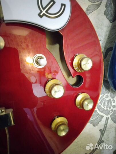 Джазовая электрогитара Epiphone casino coupe.Обмен