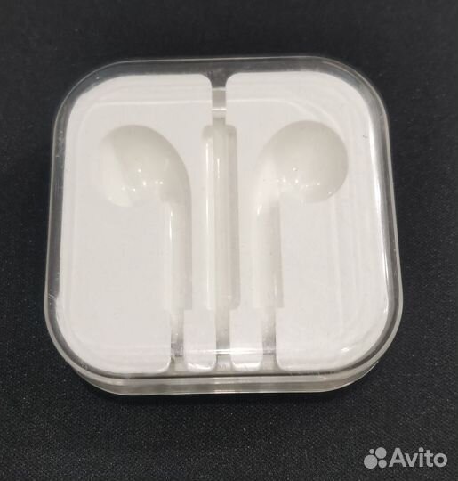 Earpods от apple коробочка