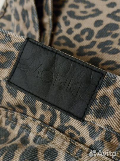 Джинсы леопардовые monki 44-46