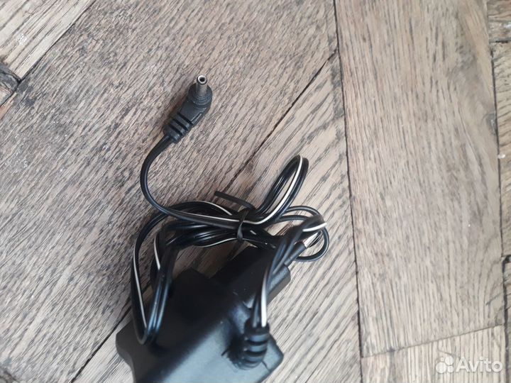 Зарядные устройства Noria,Fly,Philips,Моторола