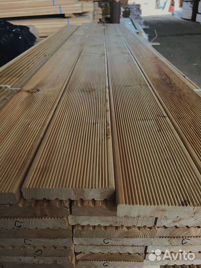 Шлифованные доски лиственницы 55x125 мм, равномерн