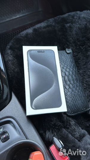 iPhone 15 Pro, 256 ГБ