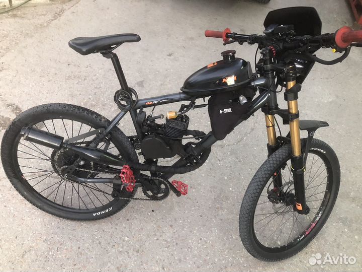 Велосипед с бензиновым мотором F80